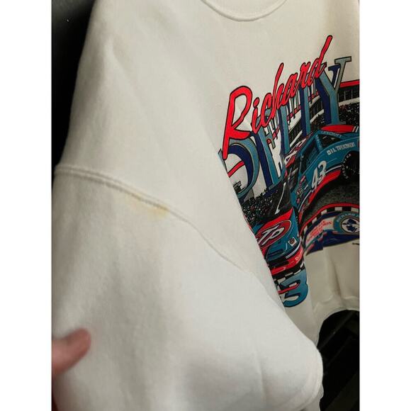 Vintage Richard Petty 43 Car White Sweatshirt Size Medium - Picture 4 of 5